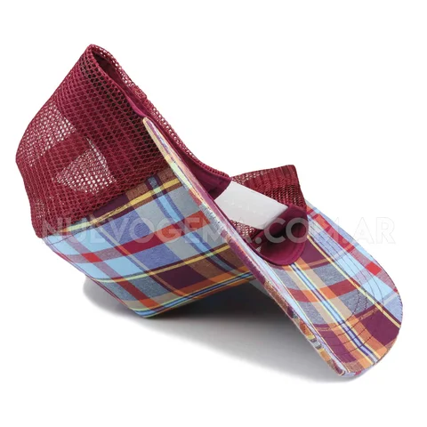 #108290F8 - Gorra Trucker Premium - STOCK MENOR A 20 UNIDADES.