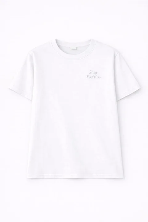 Remera de teen varon manga corta lisa con bordado  al tono