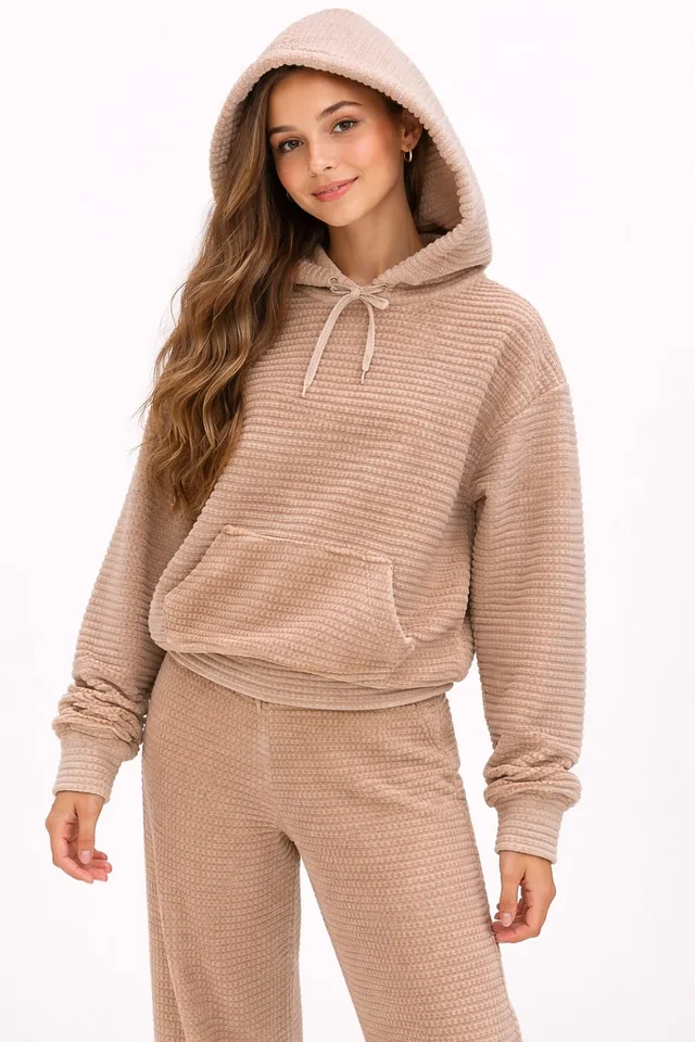 Conjunto teen de plush bifaz con buzo con capucha y pantalón