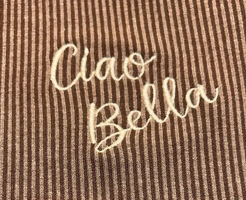 Remera de nena de morley vintage con volados con rulotex y bordado al tono en combinacion