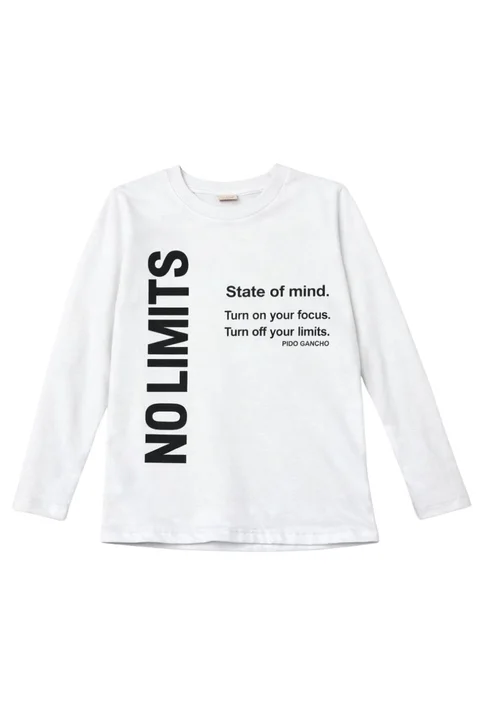 Remera manga larga de varón con estampa vertical en frente ¨no limits¨
