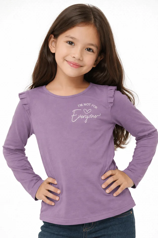 Remera manga larga de nena con voladitos en hombro y bordado 