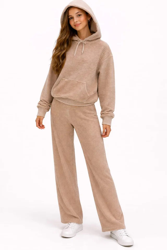 Conjunto teen de plush bifaz con buzo con capucha y pantalón