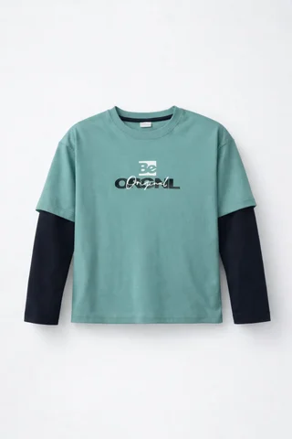 Remera semi oversize con sobremanga caida combinada con estampa degrade - Vista 4