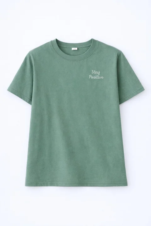 Remera de teen varon manga corta lisa con bordado  al tono