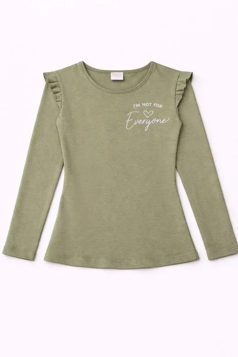 Remera manga larga de nena con voladitos en hombro y bordado 