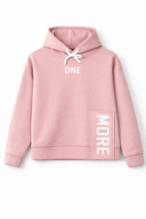 Buzo de friza teen con capucha y apertura con estampa ¨one more¨