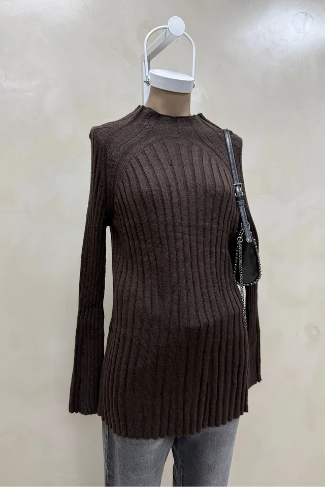 Sweater Manga Ranglan