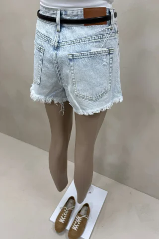 SHORT DENIM SKY - Vista 6