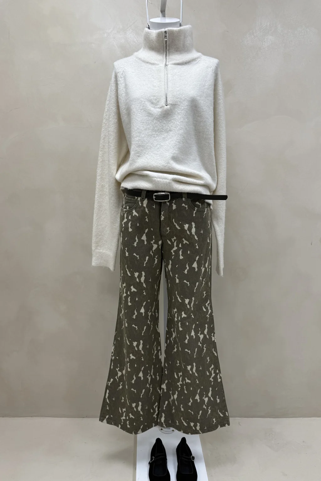 Jean Tiro Bajo Wide Jazmin - 0