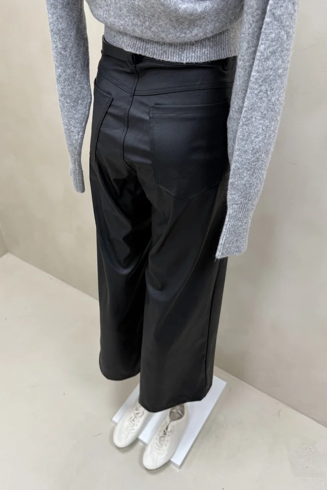 Pantalon Wide Cuerina Frankie