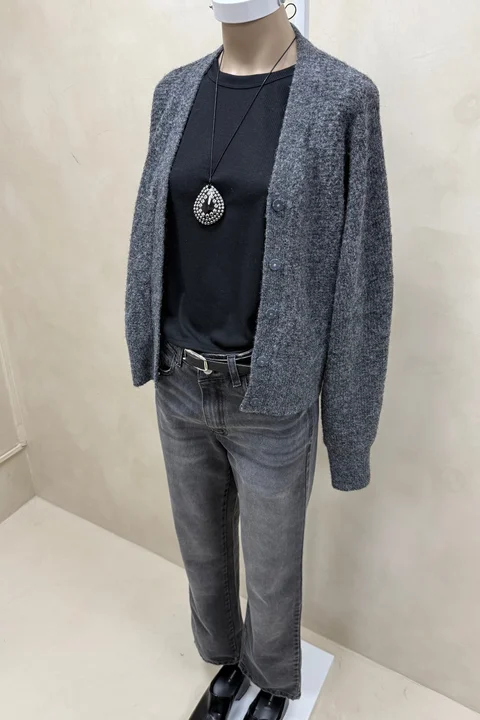 Cardigan con Botones Escondidos