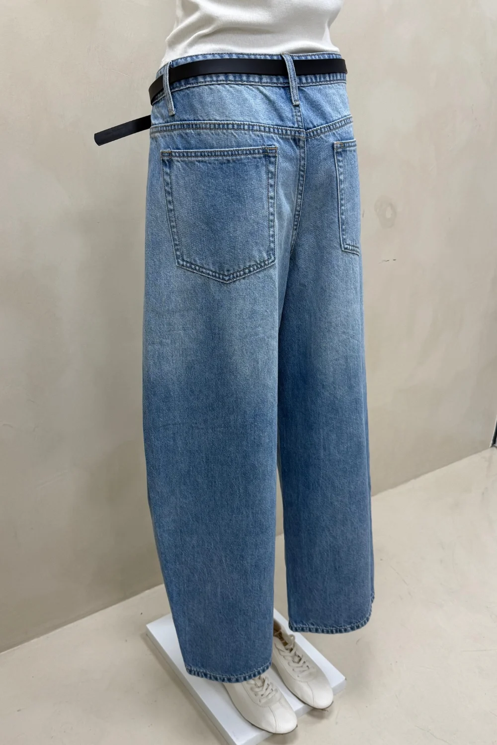 JEAN WIDE CELESTE PLIEGUES