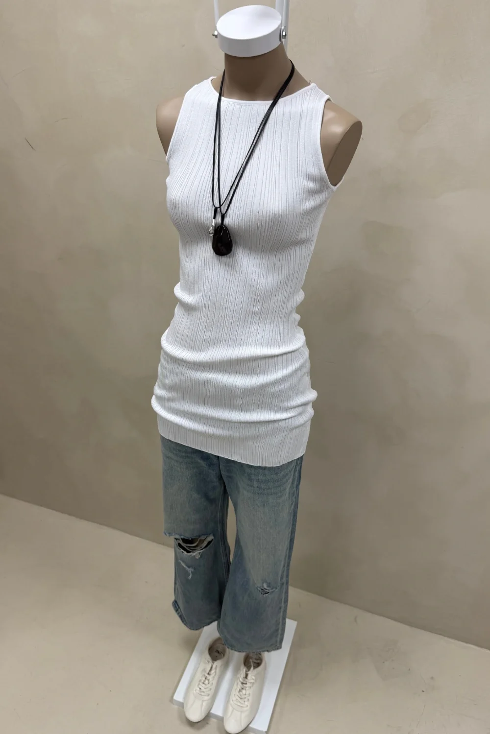 VESTIDO TEJIDO CORTO