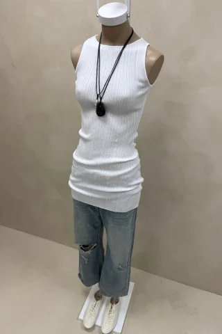 VESTIDO TEJIDO CORTO - Vista 3