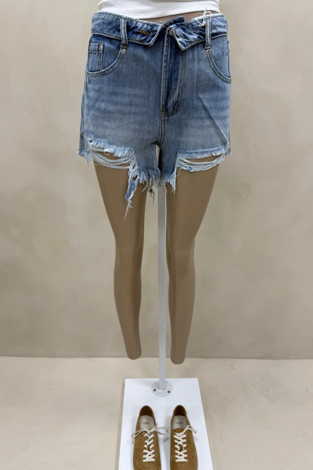 SHORT DENIM CINTURA DOBLADA