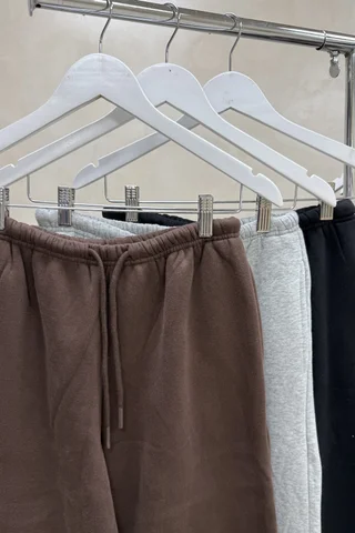 Jogging Frizado Wide - Vista 5