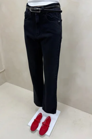 Jean Straight Full Black - Vista 3