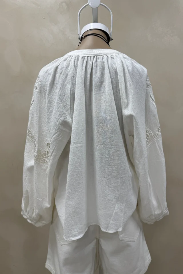 BLUSA LINO CALADA