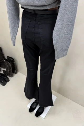 Jean Oxford Black - Vista 4