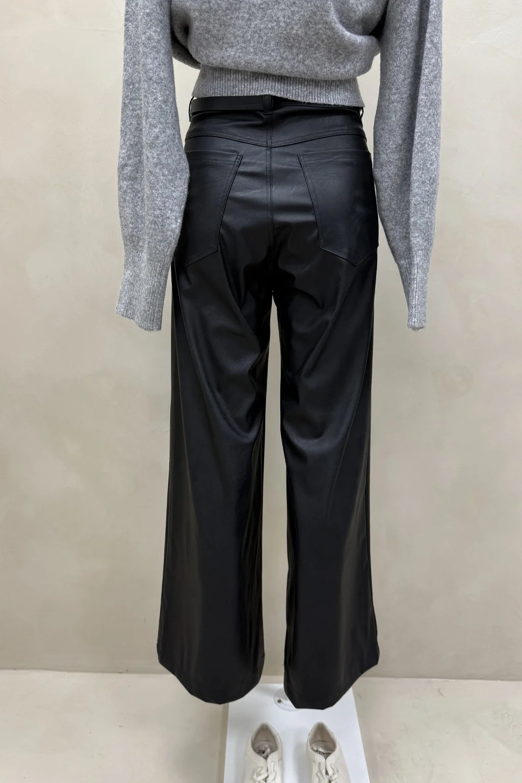 Pantalon Wide Cuerina Frankie - 3