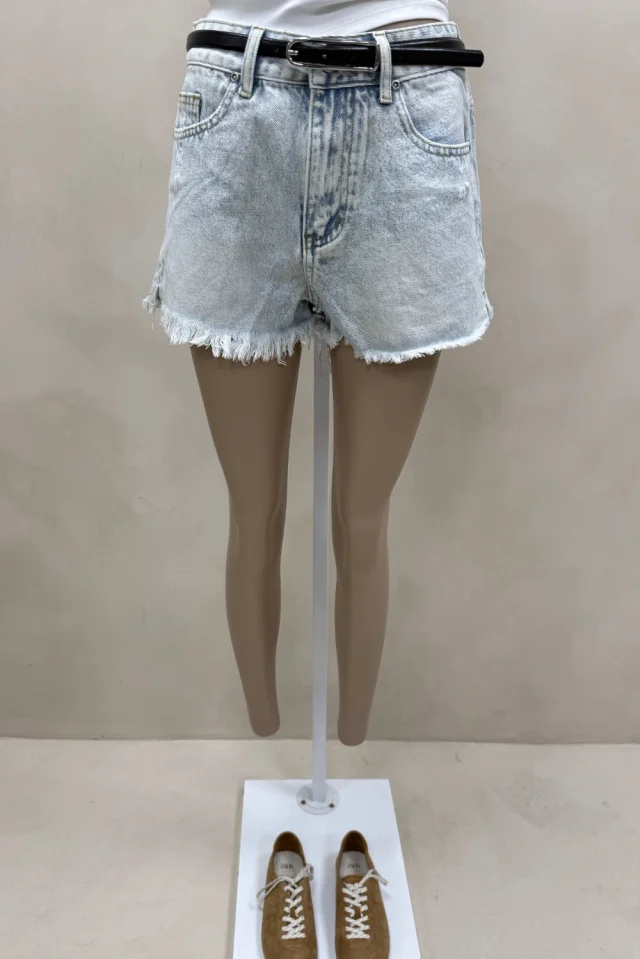 SHORT DENIM SKY