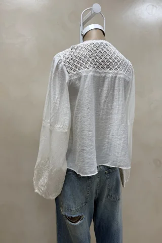 BLUSA BORDADO MANGAS - Vista 4