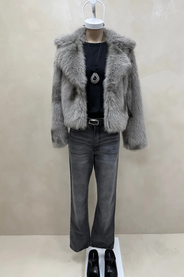 Campera Piel con Snap