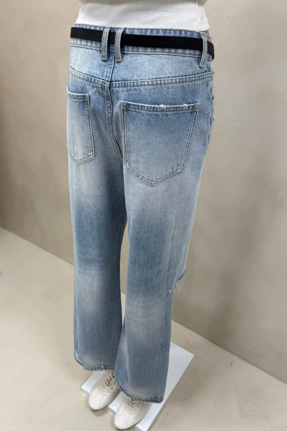 JEAN WIDE CELESTE FILIPA