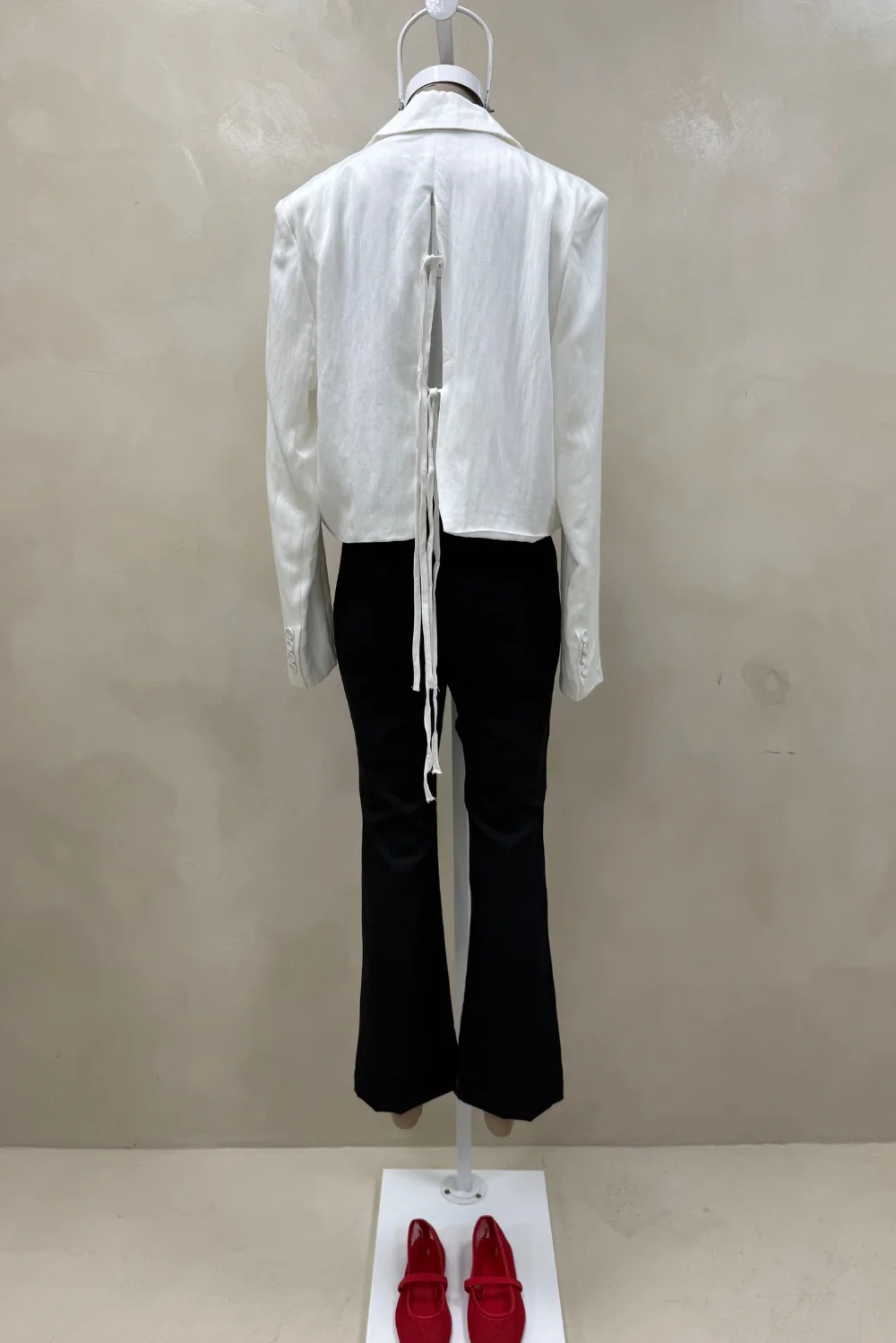 BLAZER TIRAS ESPALDA