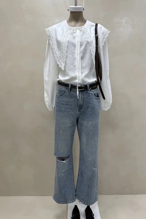 Camisa Babero Pico Puntilla