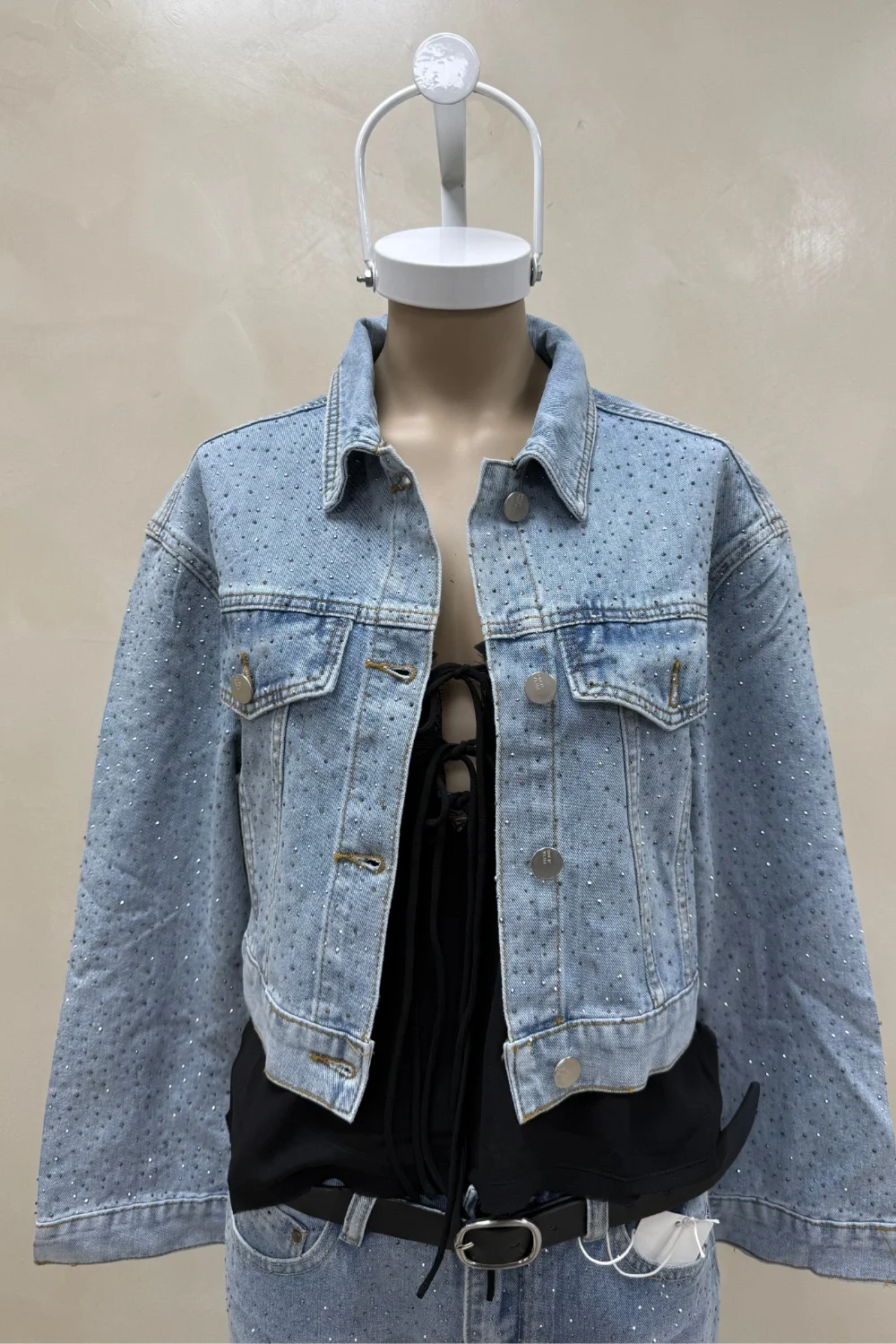 CAMPERA DENIM CON STRASS
