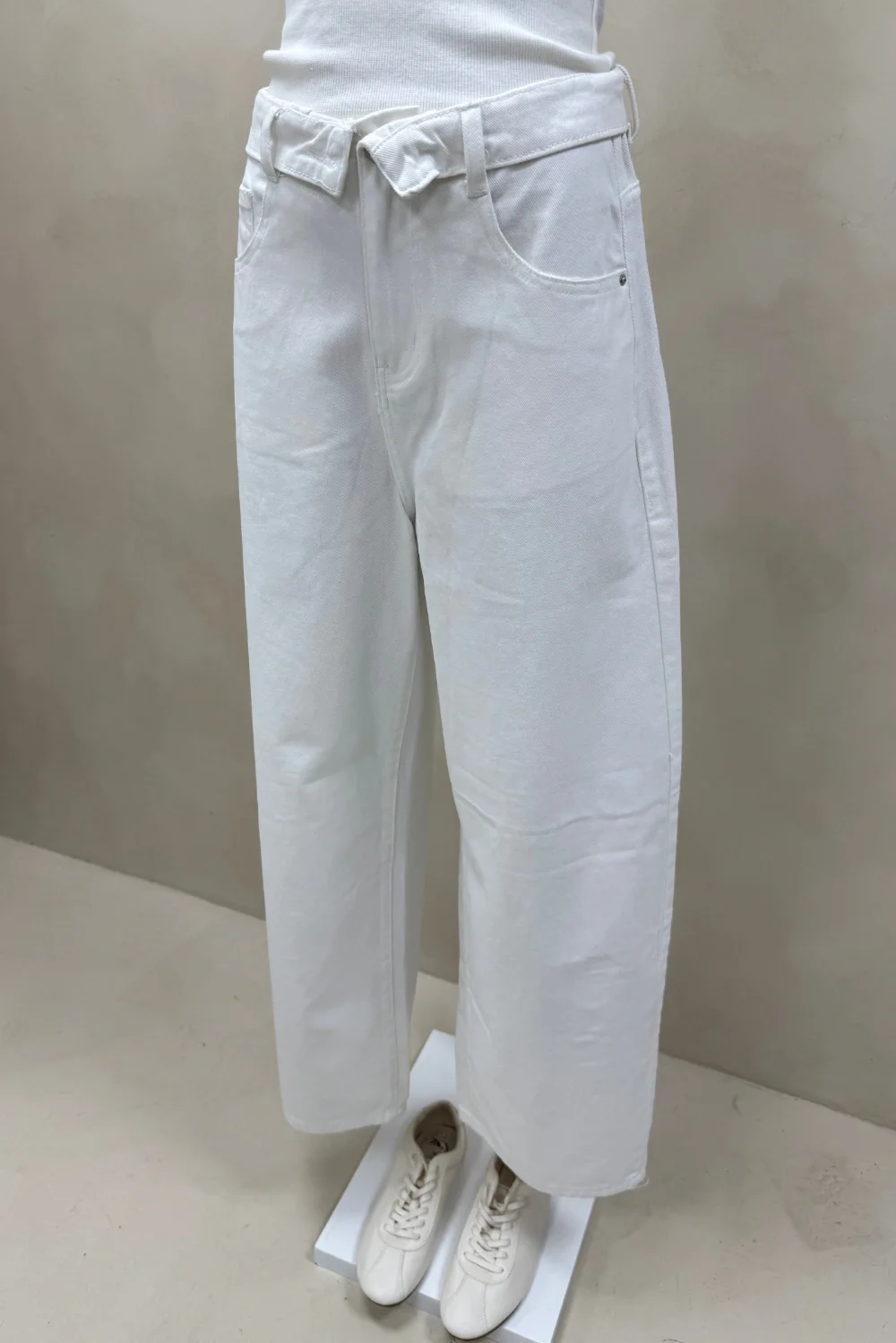 JEAN WIDE CINTURA DOBLADA BLANCO