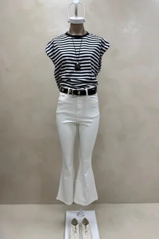 Remeron Over Sin Mangas Rayado - Vista 2