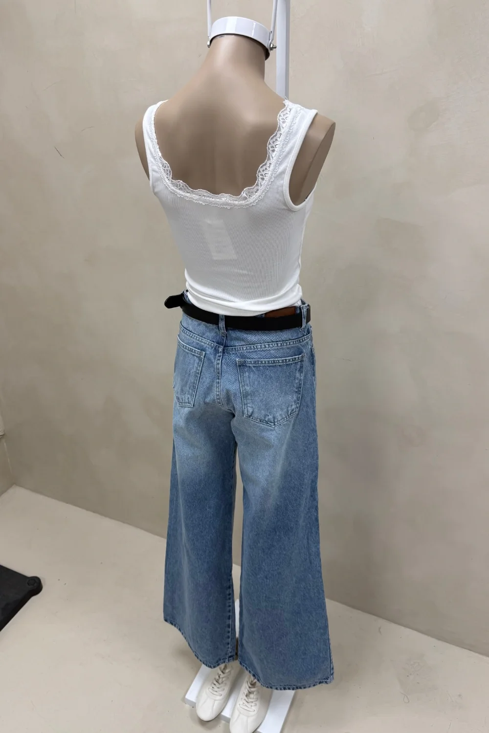 JEAN WIDE LEG FULL RECORTE ARA