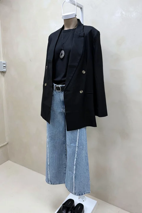 Jean Wide con Recortes Jessie