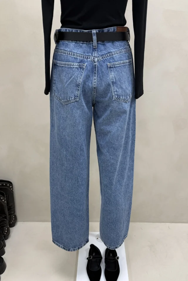 Jean Barrel Azul Bigotes