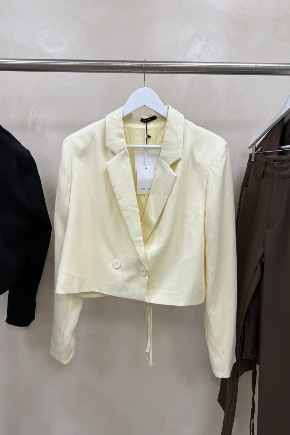 BLAZER TIRAS ESPALDA