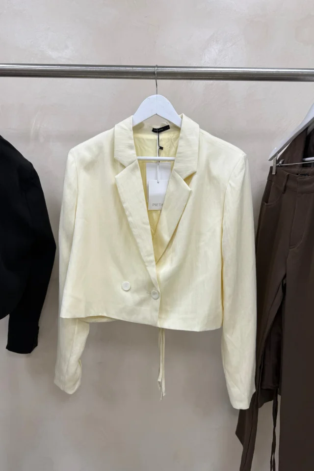BLAZER TIRAS ESPALDA