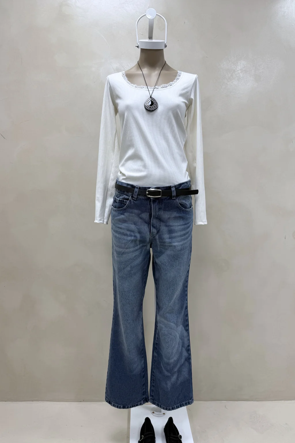 Camiseta Escote Redondo con Puntilla - 0