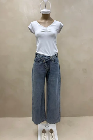 REMERA AKITA - Vista 1