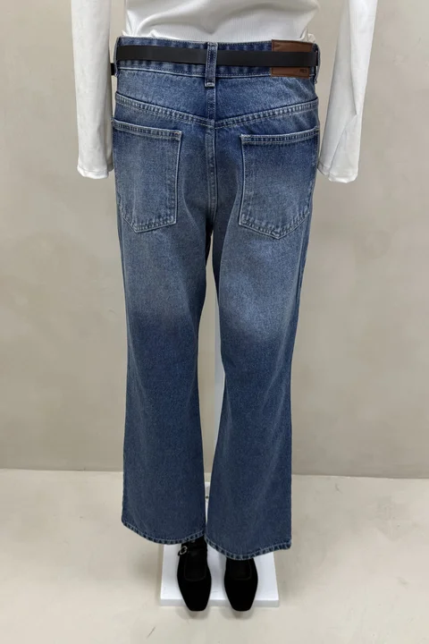 Jean Tiro Bajo Straight Rose