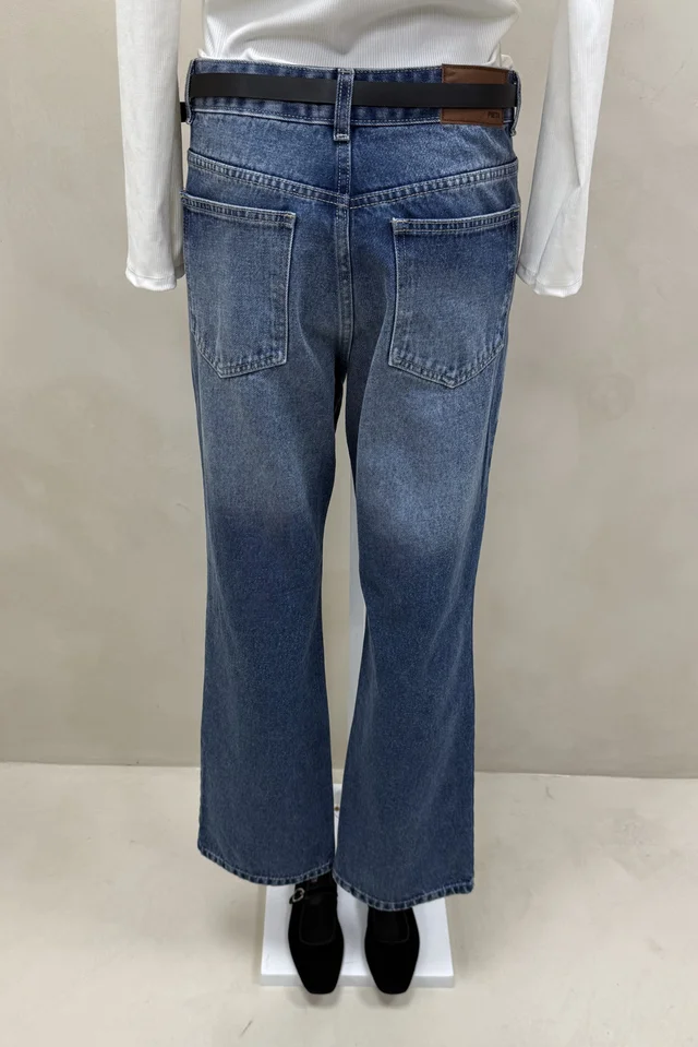 Jean Tiro Bajo Straight Rose