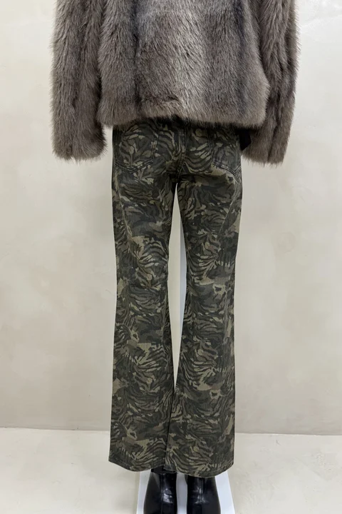 Jean Straight Full Camucebra