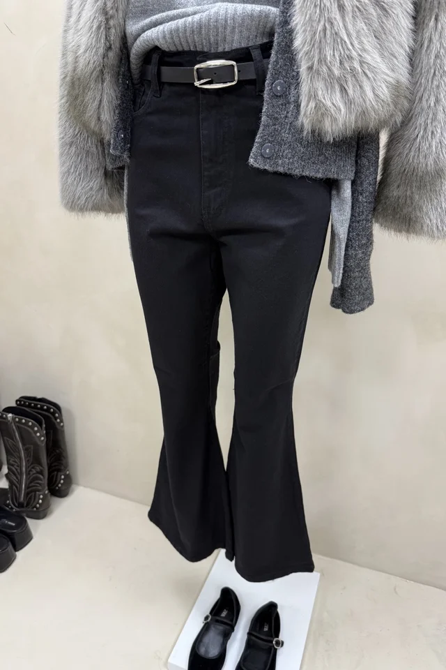 Jean Oxford Black