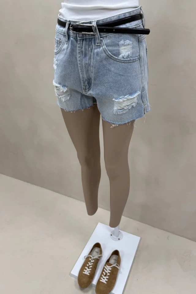SHORT BRITNEY