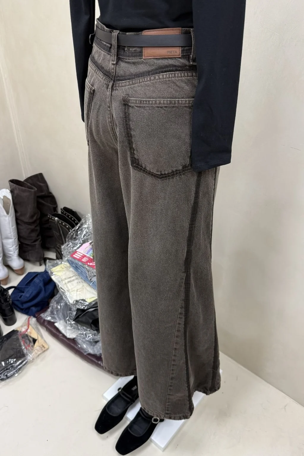 Jean Wide Leg Maggie  - 4