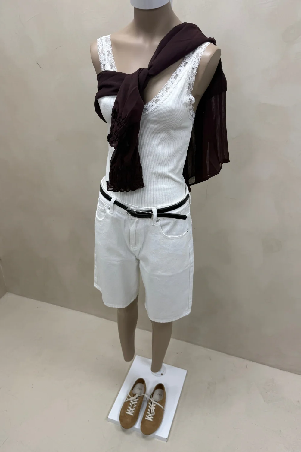 TOP CON PUNTILLA - 1