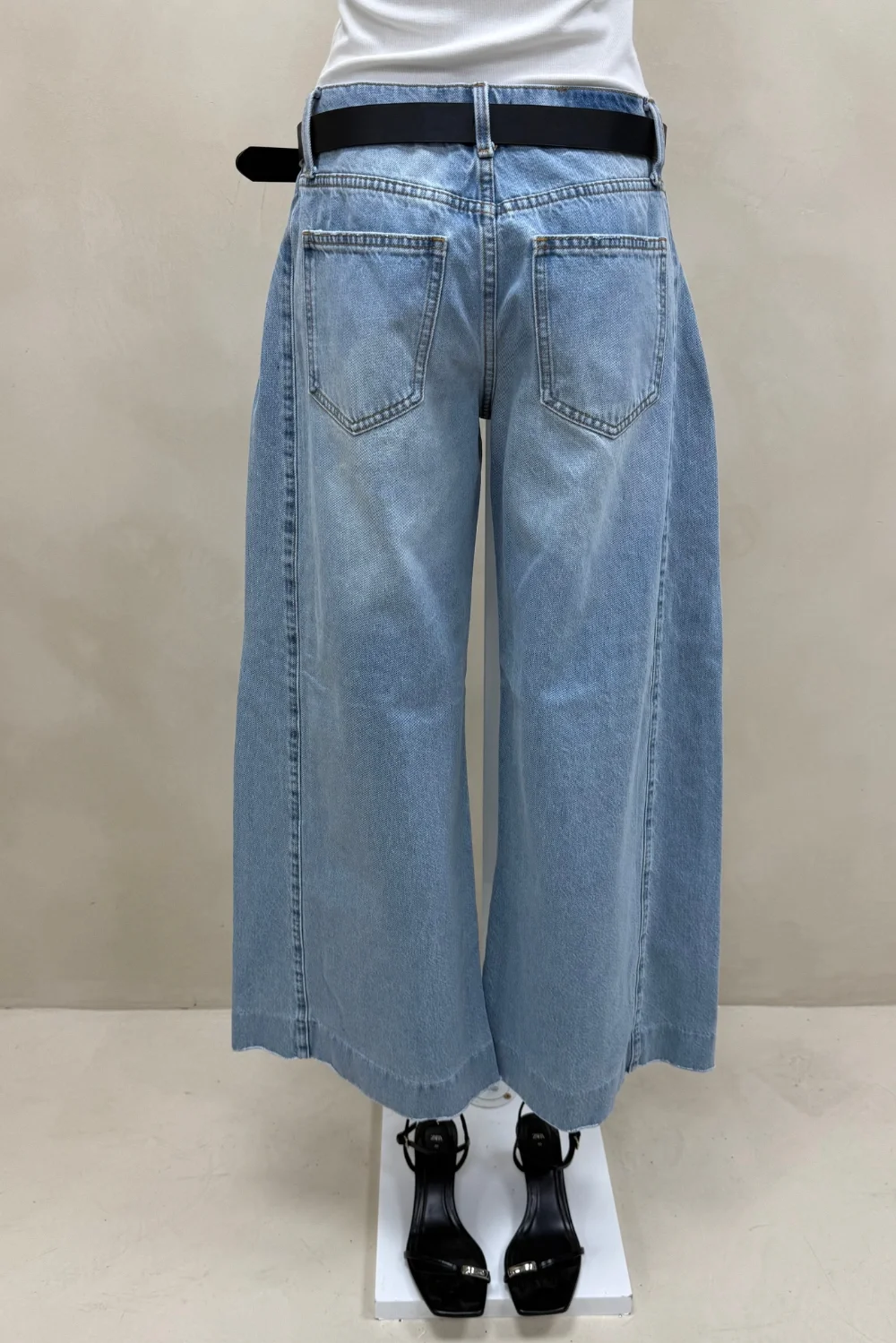 JEAN EXTRA WIDE CELESTE PLIEGUES