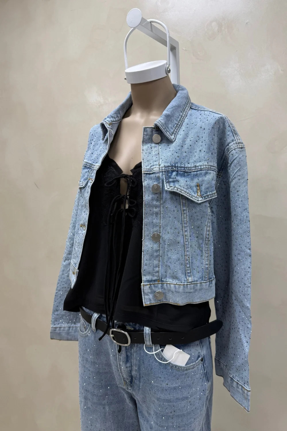 CAMPERA DENIM CON STRASS